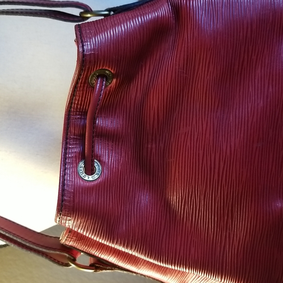 EXQUISITE SHOULDER BAG - Picture 9 of 16